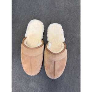 Men's UGG Slippers Brown Size 10